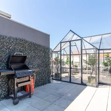Διαμέρισμα Rooftop Glasshouse Retreat By Lovelystay Πόρτο
